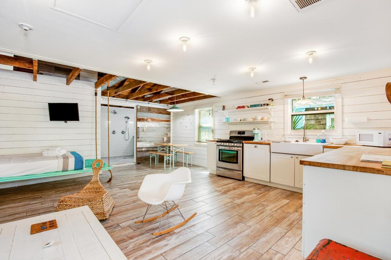 This Place Cottage B Folly Beach Esterno foto