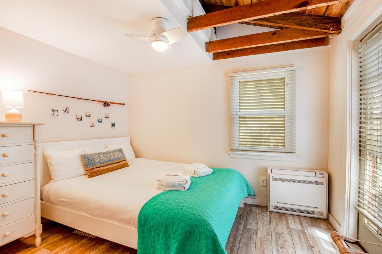 This Place Cottage B Folly Beach Esterno foto